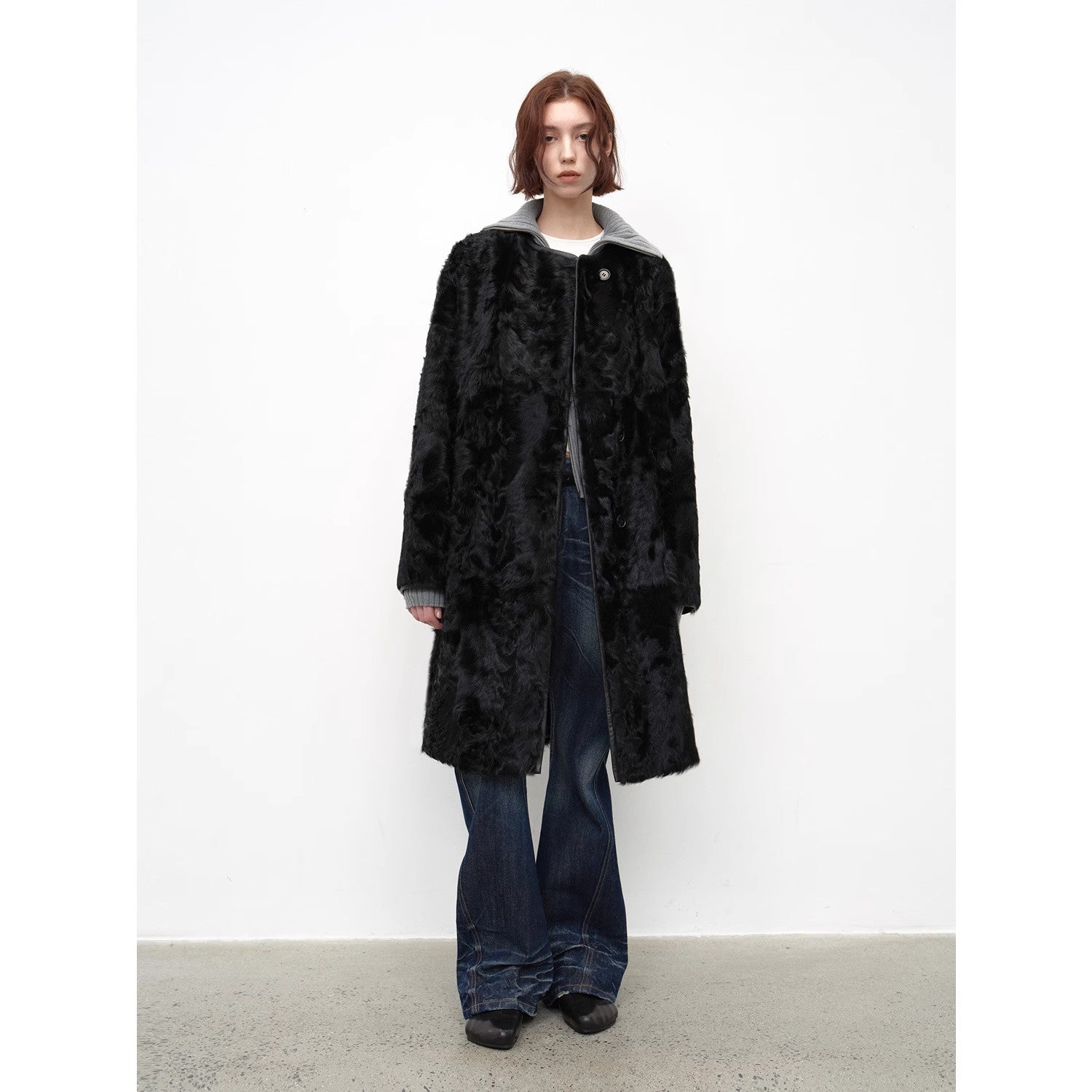 “Roman Theater” Sheepskin Fur Long Straight Coat – Round Neck Winter Style