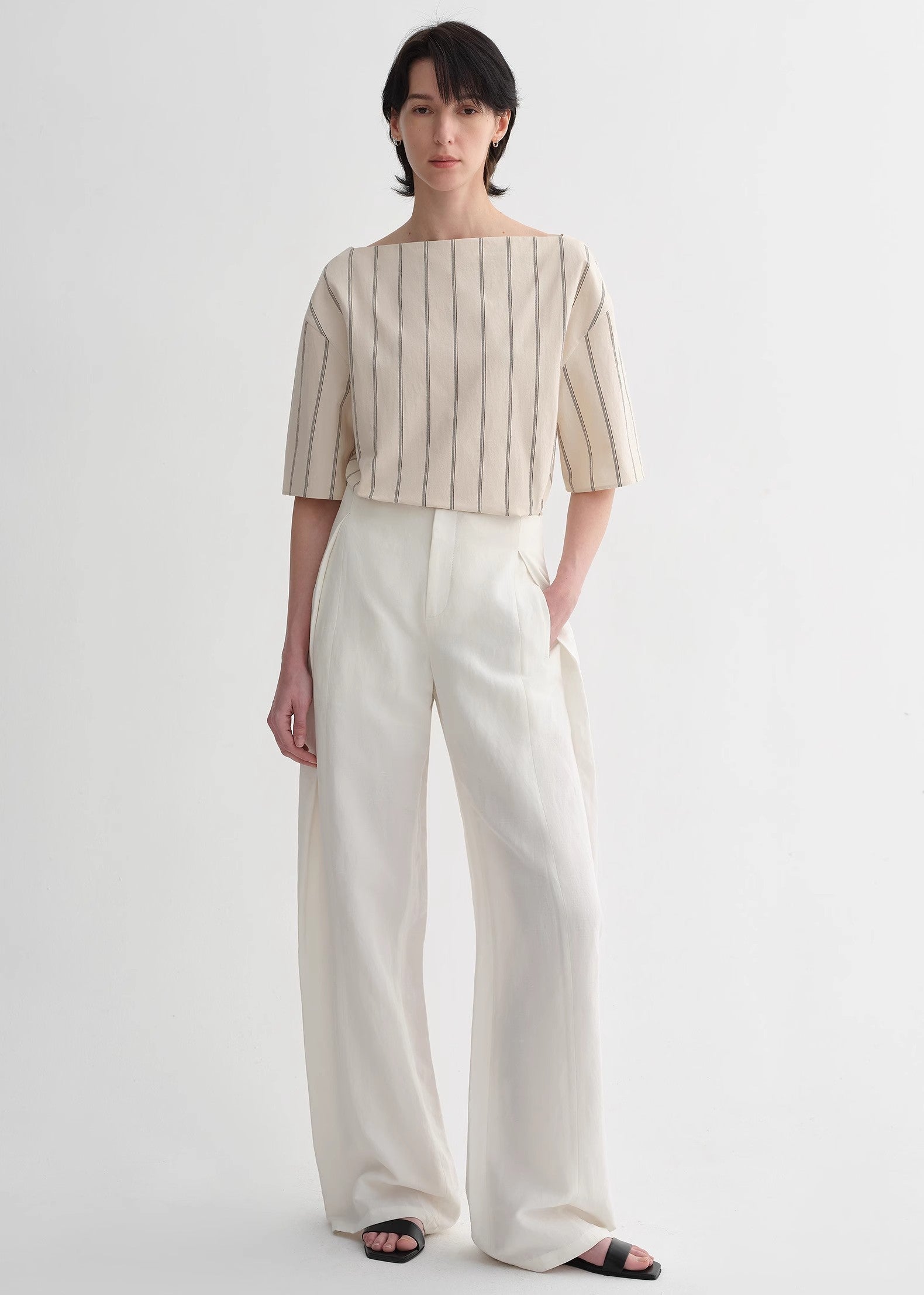 Relaxed Short-Sleeve Shirt – High-Quality Long-Staple Cotton Simple Style