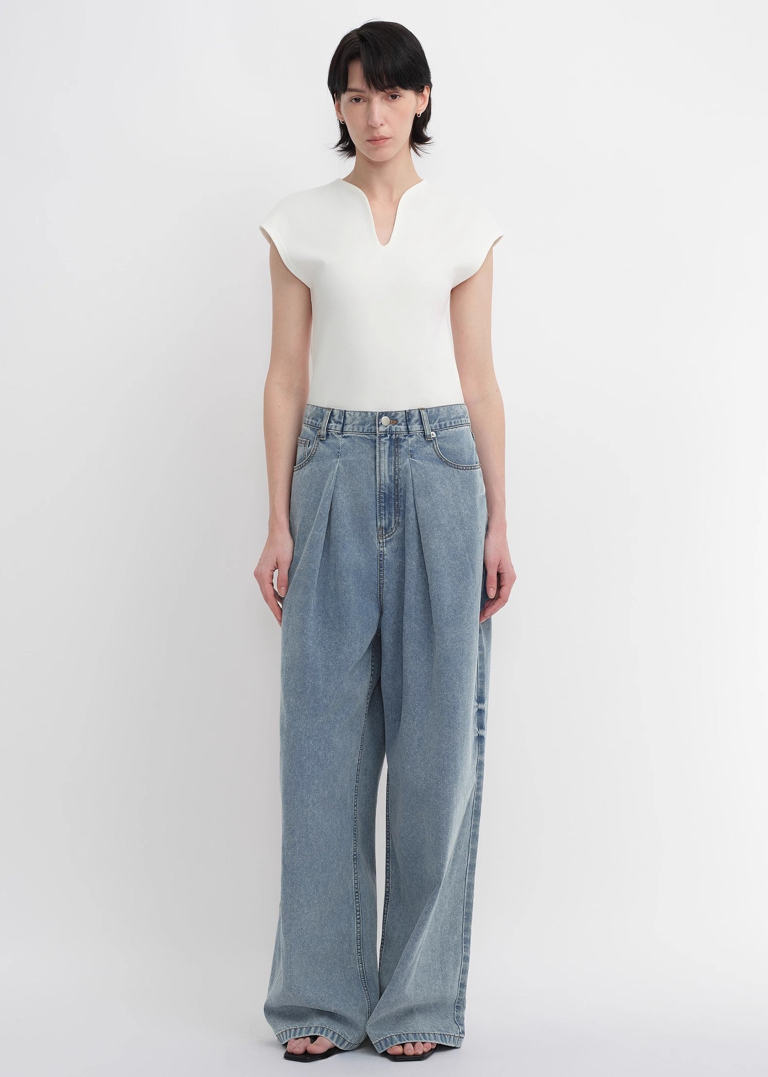 Soft Tencel Cotton Pleated Loose Straight Wide-Leg Jeans – Light Structure