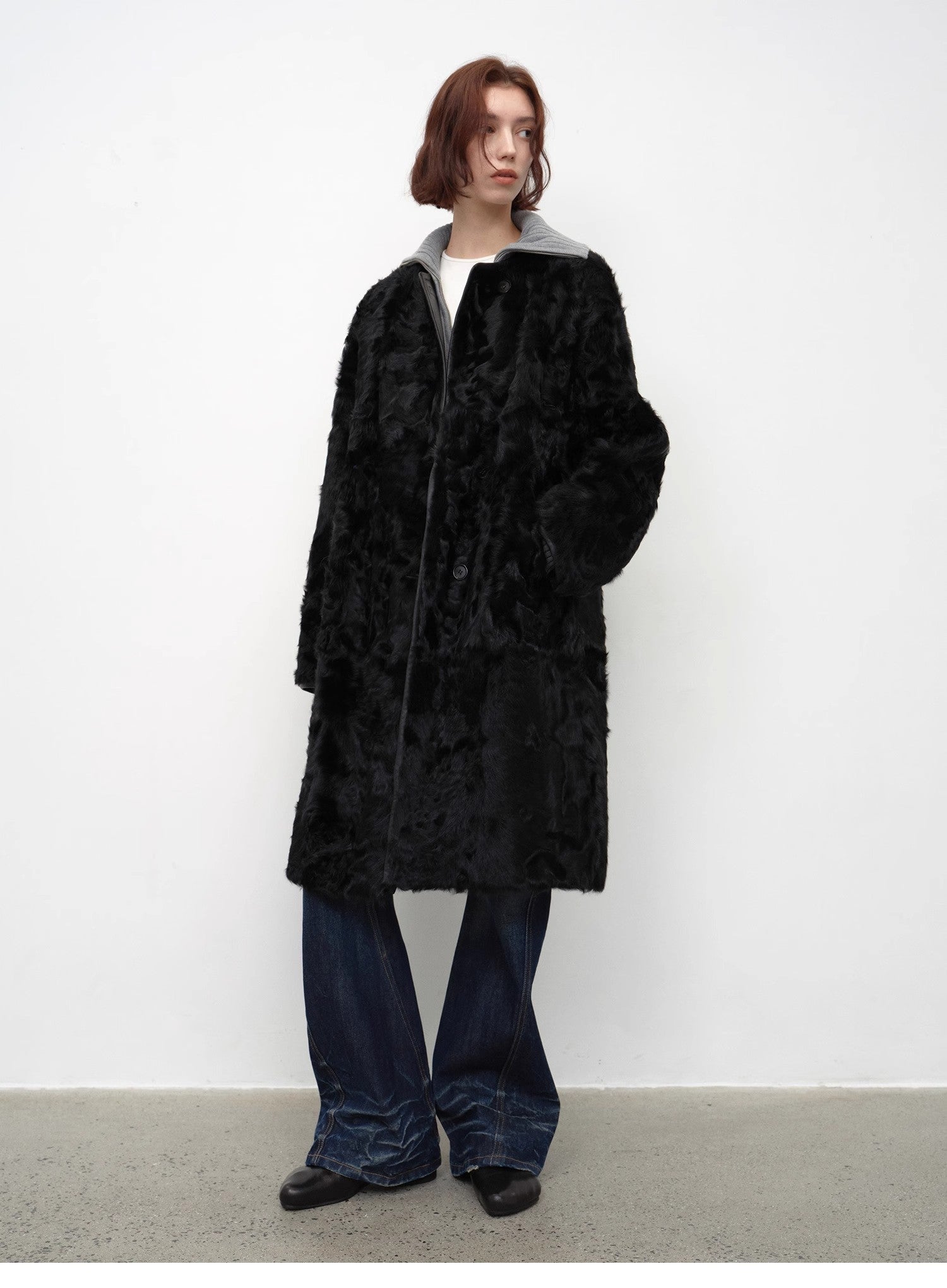“Roman Theater” Sheepskin Fur Long Straight Coat – Round Neck Winter Style