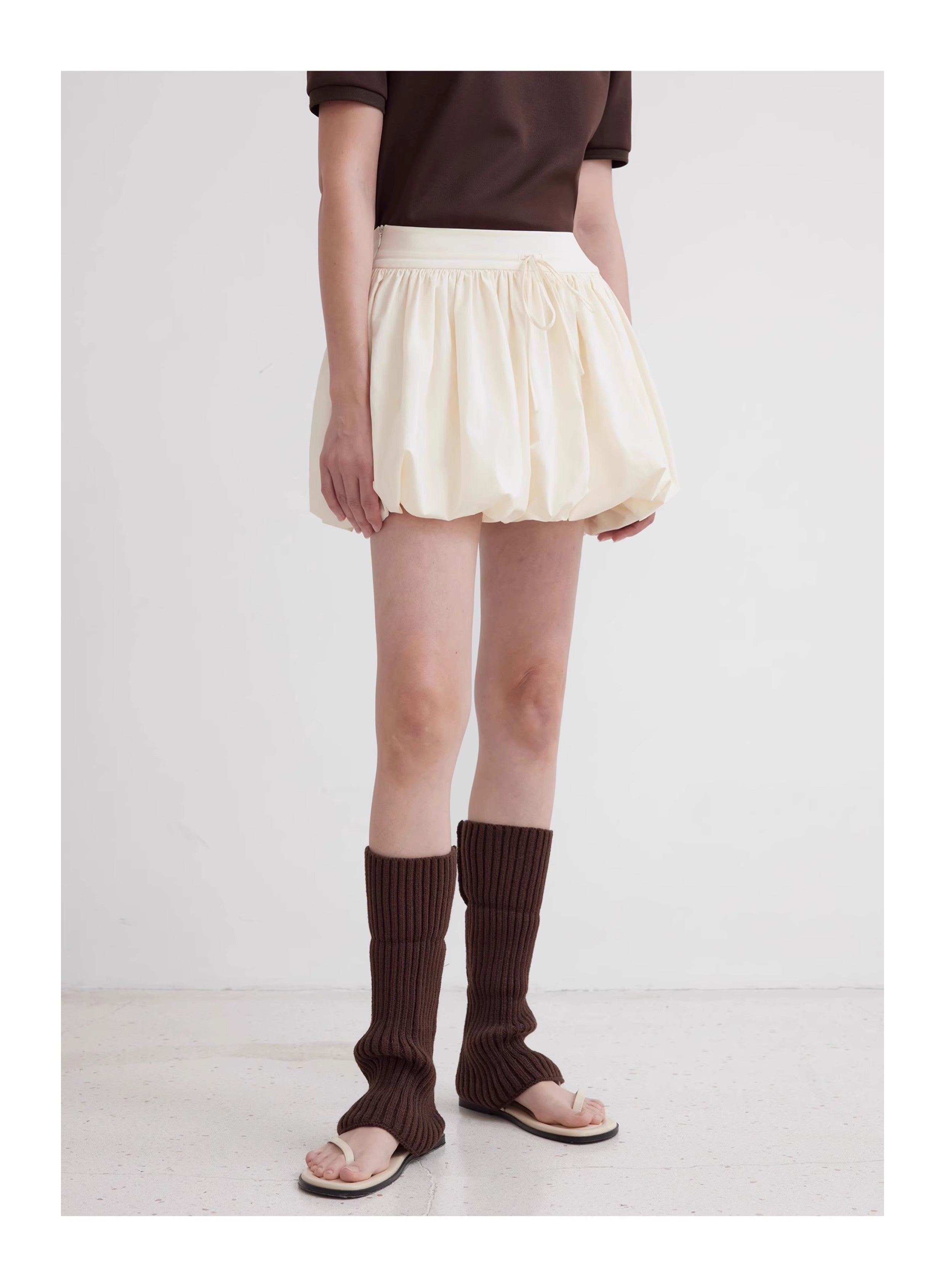 “Alice” Low-Waist Anti-Exposure Floral Bud Mini Skirt – Cute Casual Style