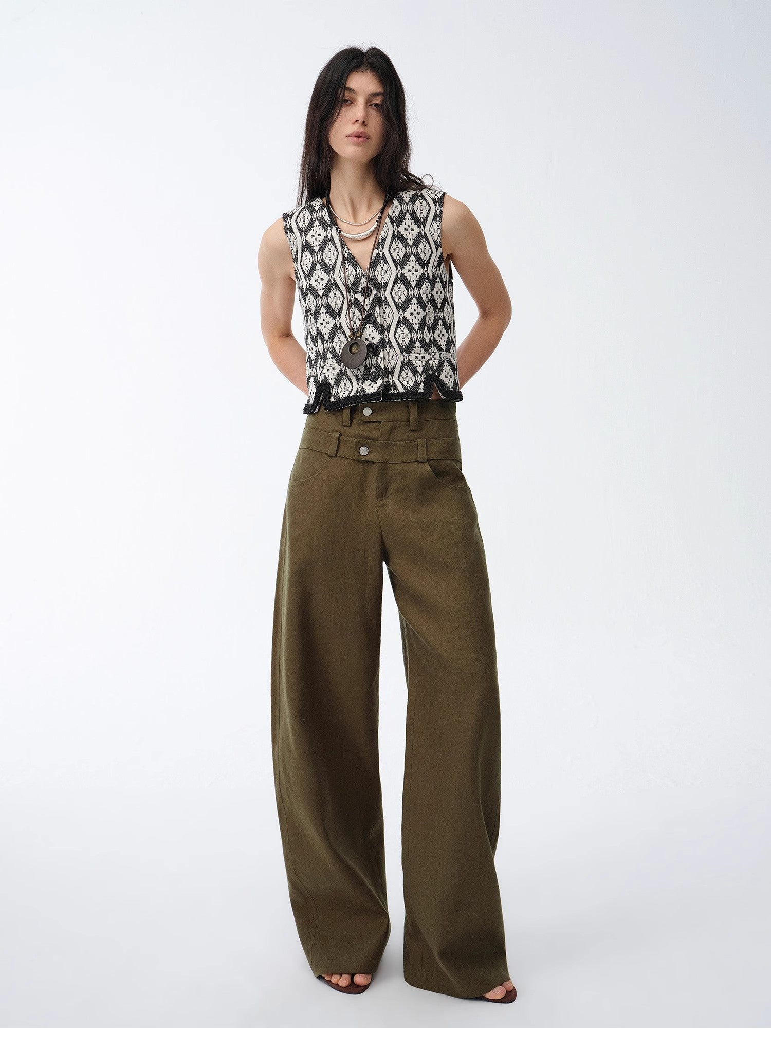 KIENTE STUDIO Old Money Style Linen Scimitar Pants “Weiss Love Letter”
