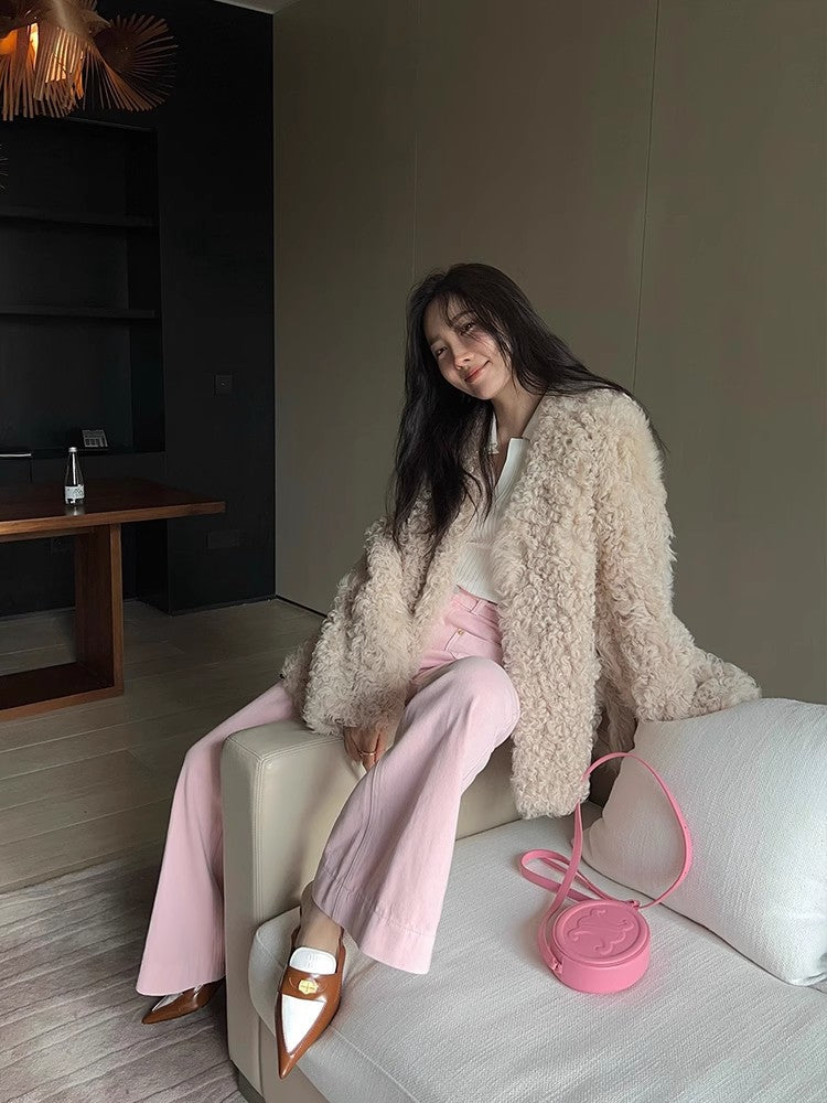 Fireladyfur Women's Imported Tuscan Sheepskin Coat“Wanderer Island”