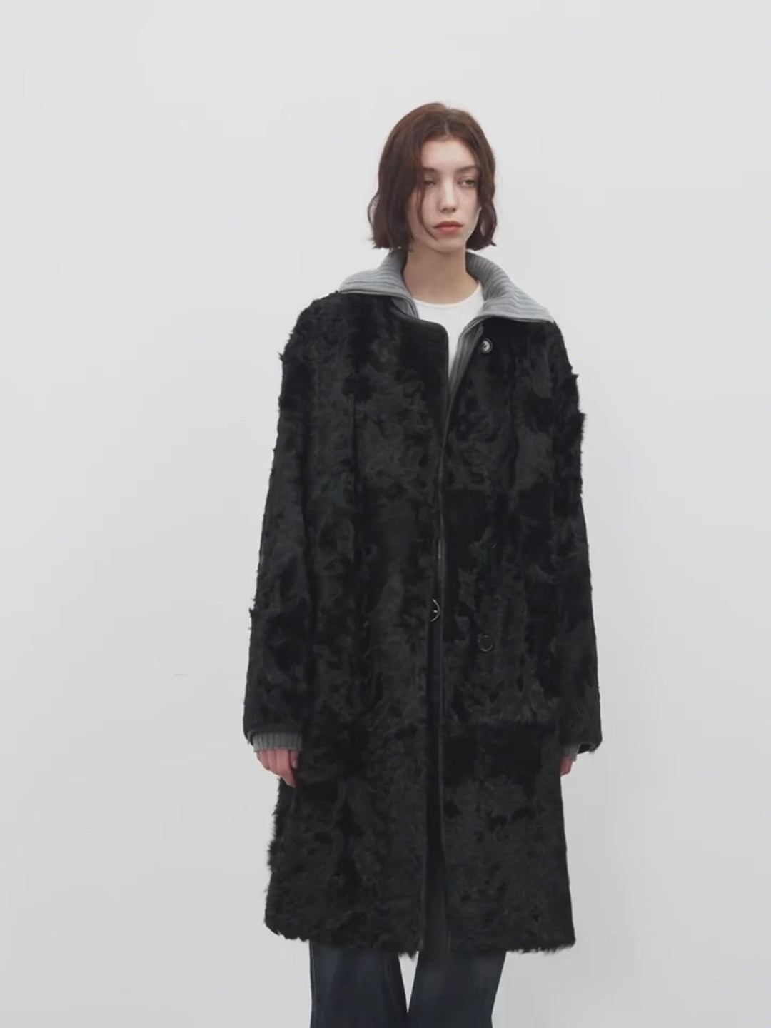 “Roman Theater” Sheepskin Fur Long Straight Coat – Round Neck Winter Style